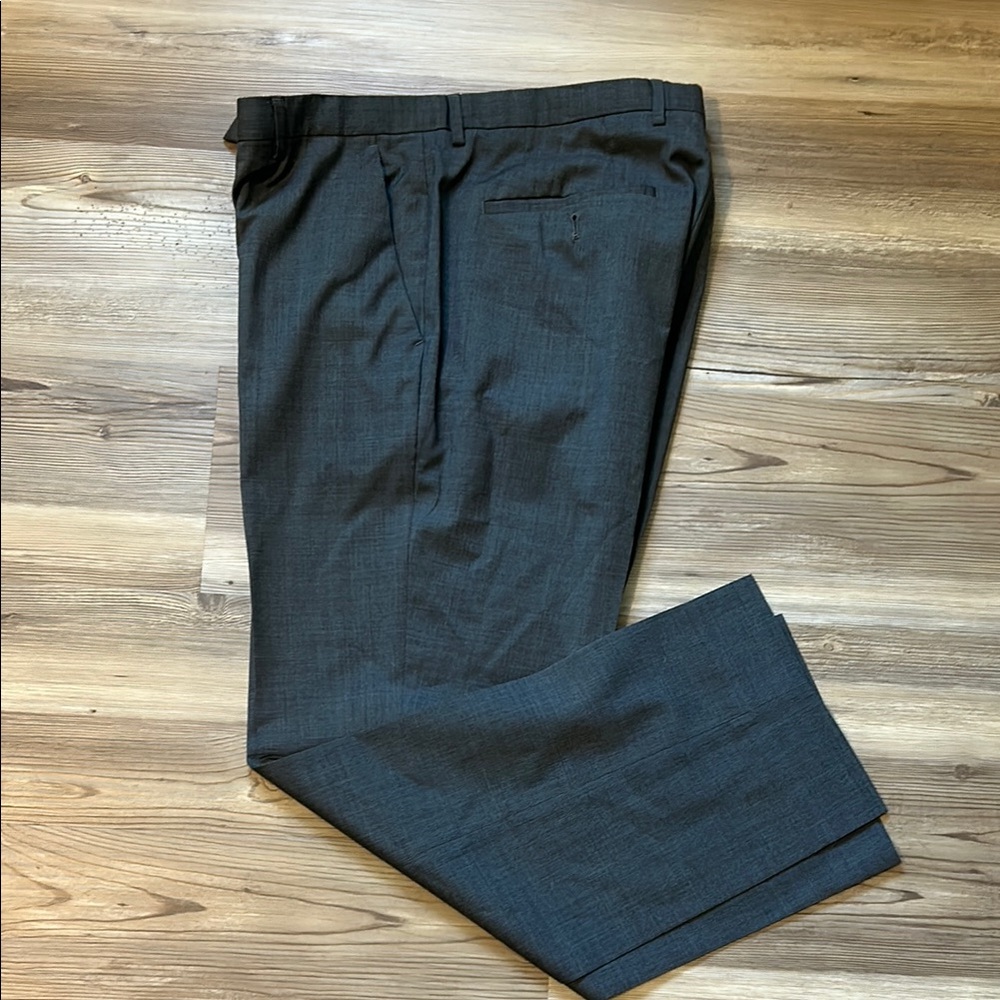 Hugo Boss Elegant Gray Trousers